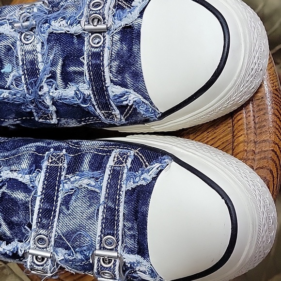 NWOT- Ash ‘Rainbow’ Platform Canvas Sneaker in Dark Blue - Picture 13 of 13